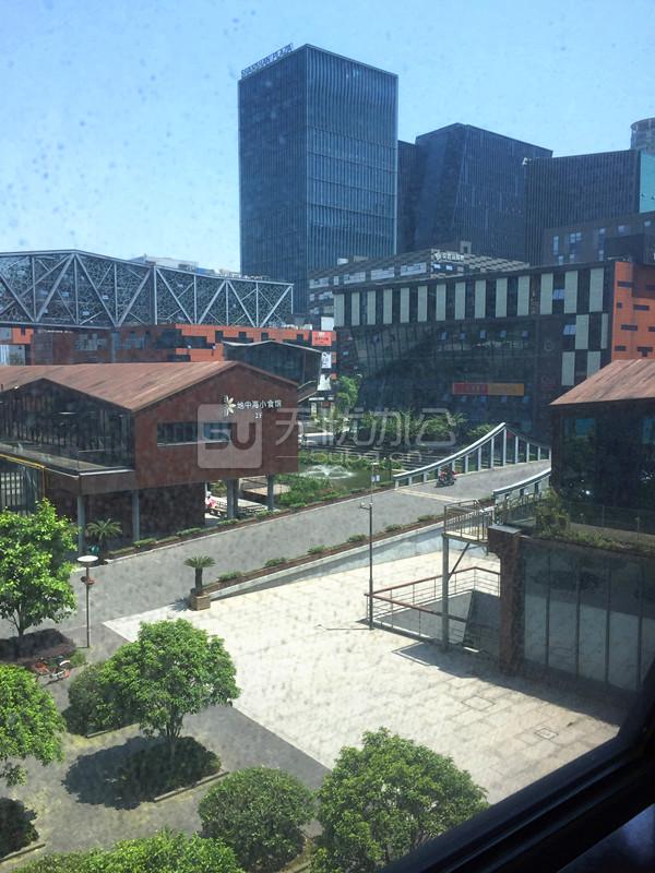  - 迪趣大廈