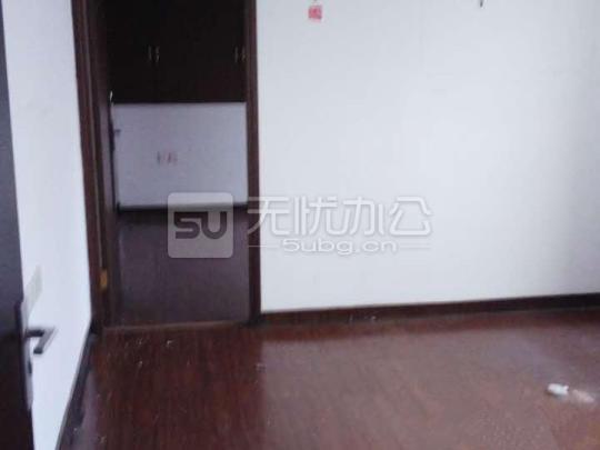  - 凱悅商務大廈