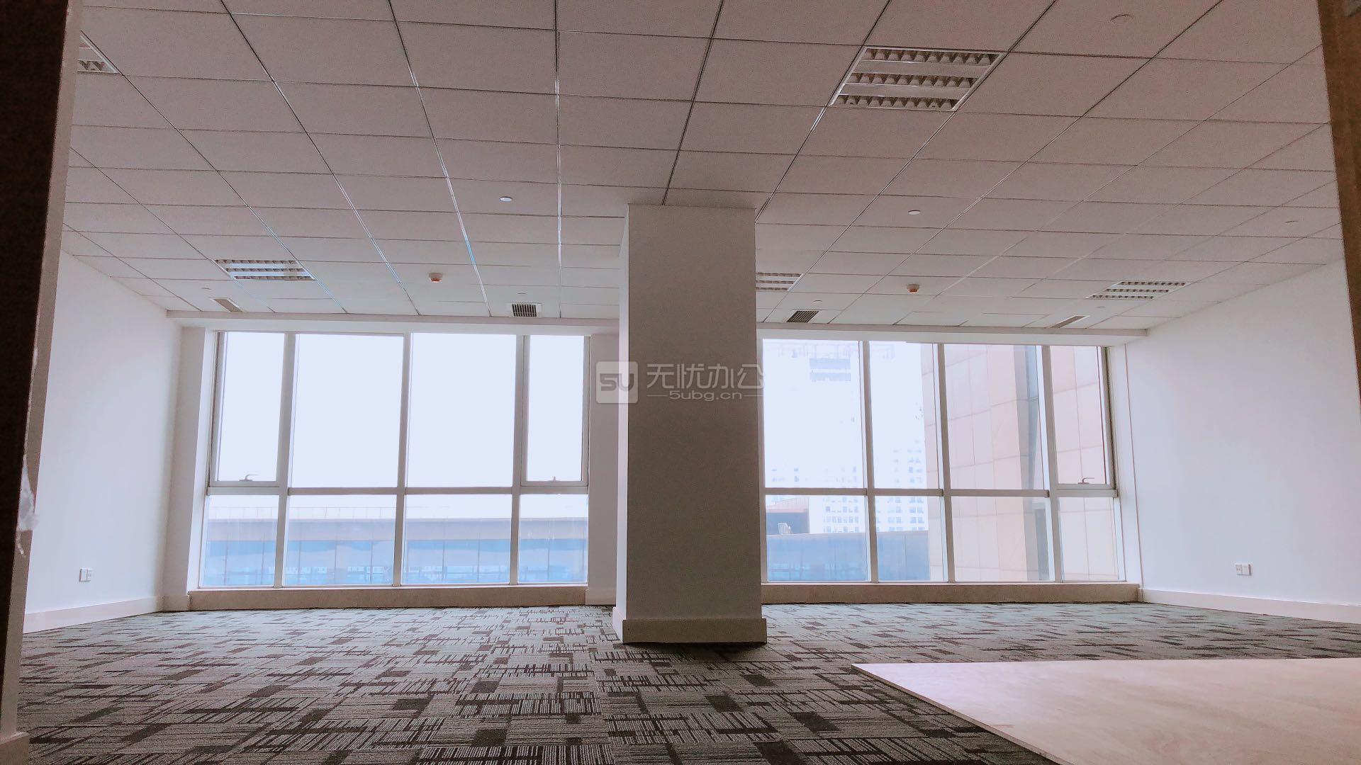  - 國大雷迪森商務樓