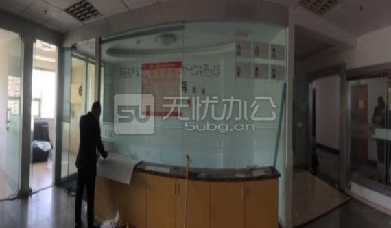  - 萬金大廈