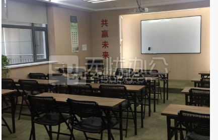  - 濱江商業廣場