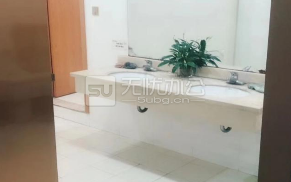  - 彩虹大廈